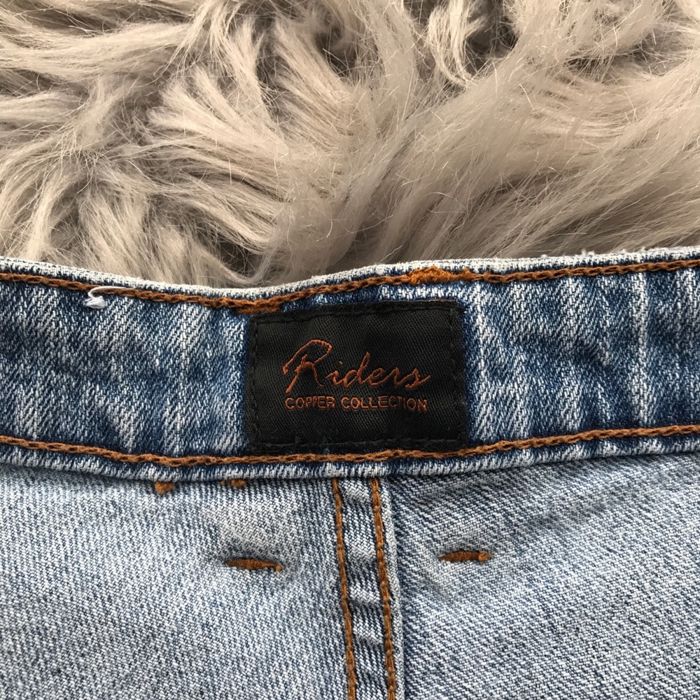 Lee Riders Capri Jeans - Picture 4 of 8